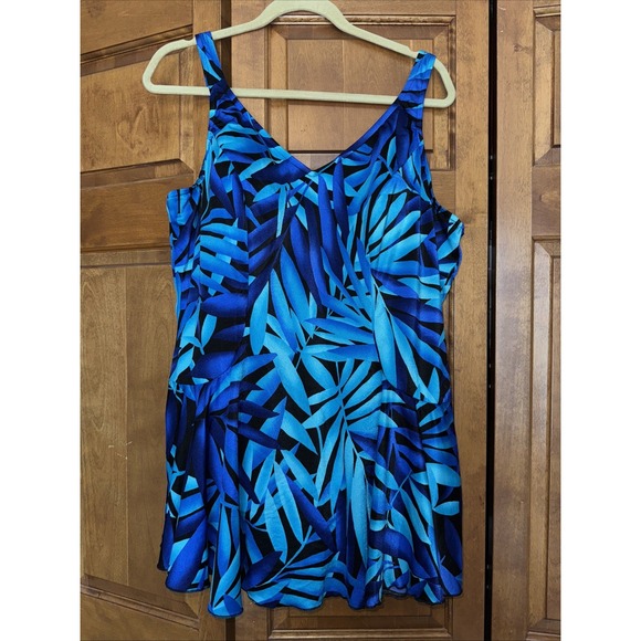 Maxine Of Hollywood 28W Blue Floral Ruffle One Piece Swimsuit - Picture 1 of 9